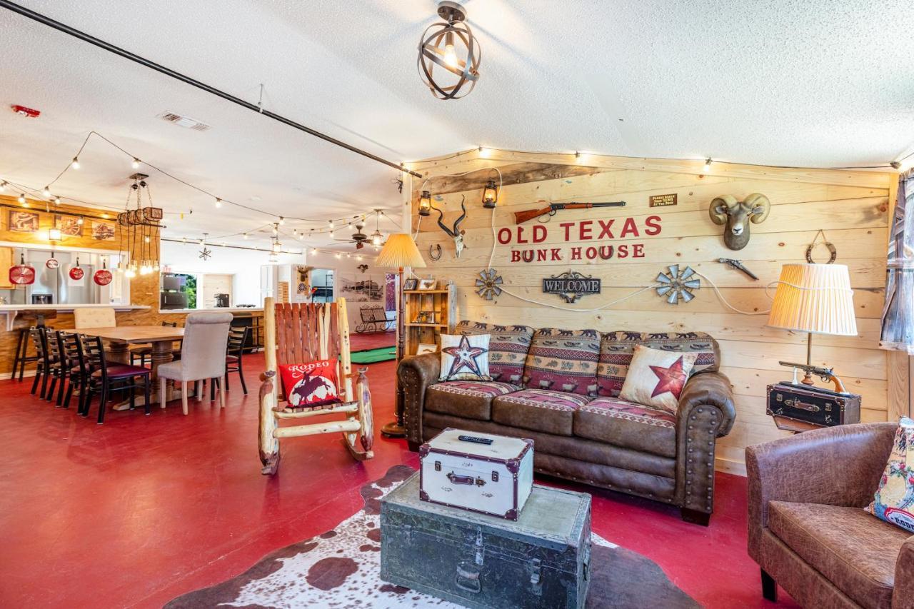 A Pousada Old Texas Bunkhouse Wills Point Exterior foto